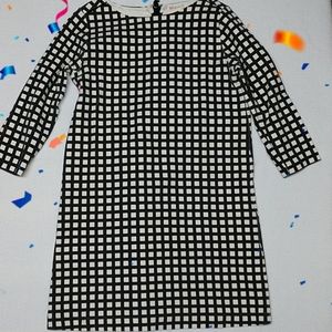 Crewcuts black and white 3/4 sleeve shift dress